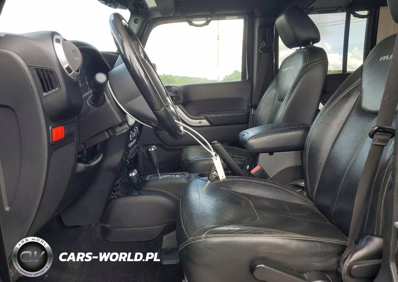 2015 Jeep Wrangler Unlimited Rubicon VIN:1C4BJWFG0FL731399 - 7