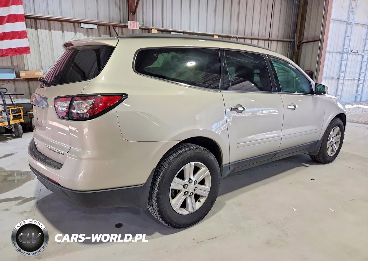 2013 Chevrolet Traverse Lt VIN:1GNKRGKD1DJ198070 - 3