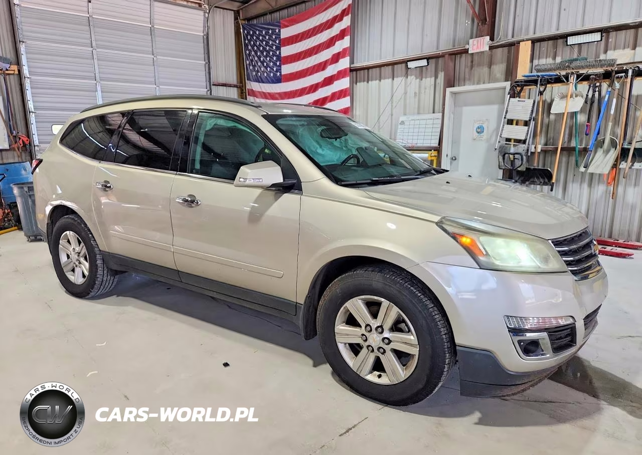 2013 Chevrolet Traverse Lt VIN:1GNKRGKD1DJ198070 - 4