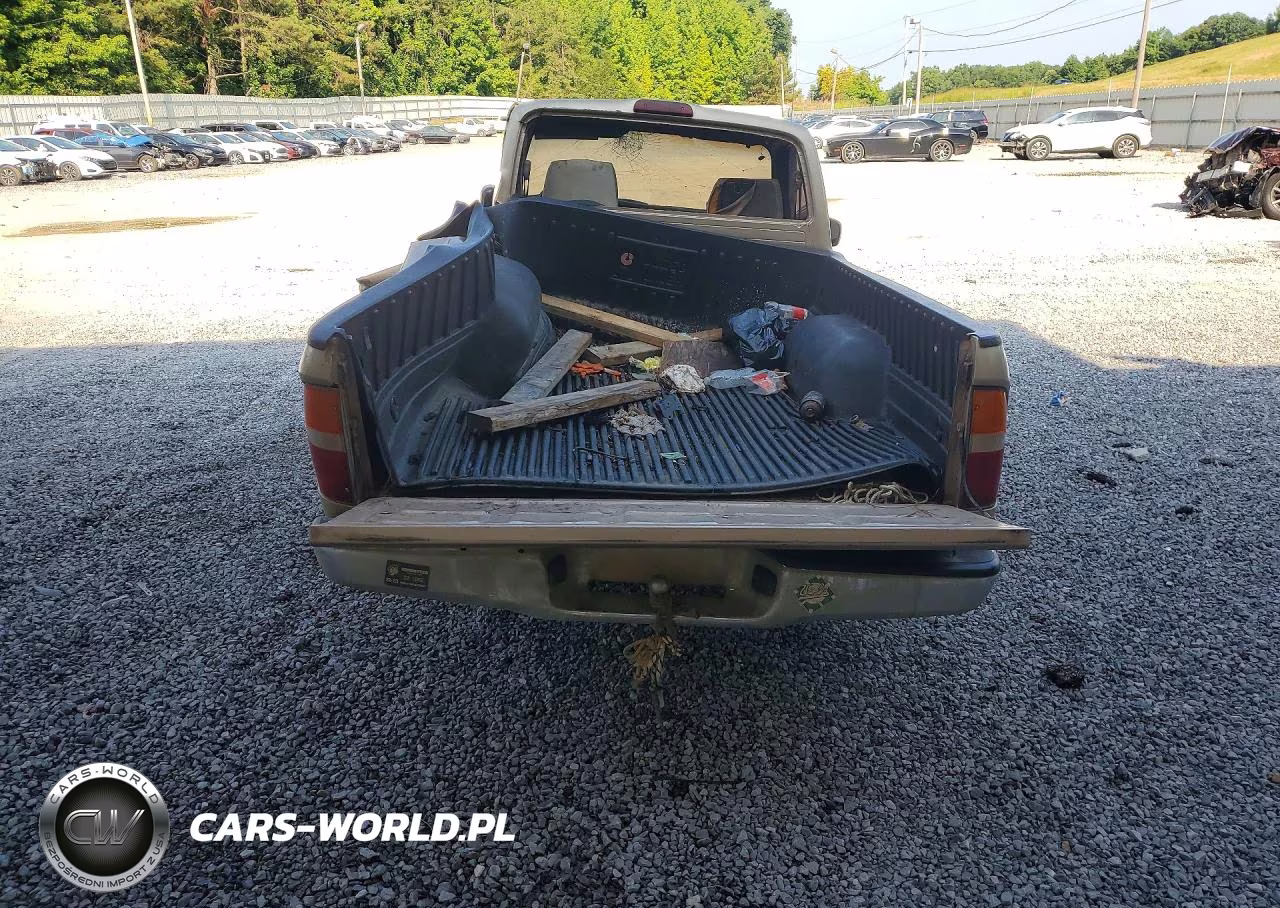 1998 Toyota Tacoma Base VIN:4TANL42N2WZ136255 - 6