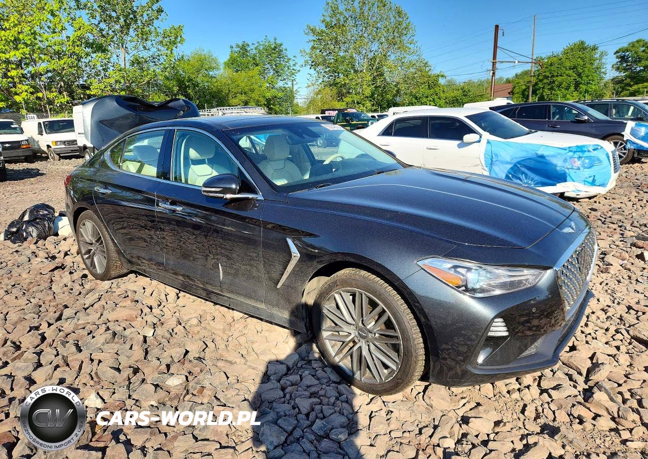 2019 Genesis G70 3.3T Design Edition VIN:KMTG34LEXKU020127 - 4