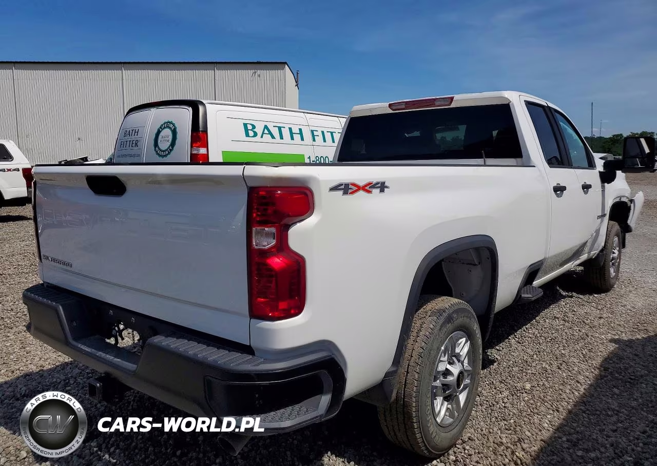 2026 Chevrolet Silverado K2500 Heavy Duty VIN:1GC5KLE78TF161432 - 3