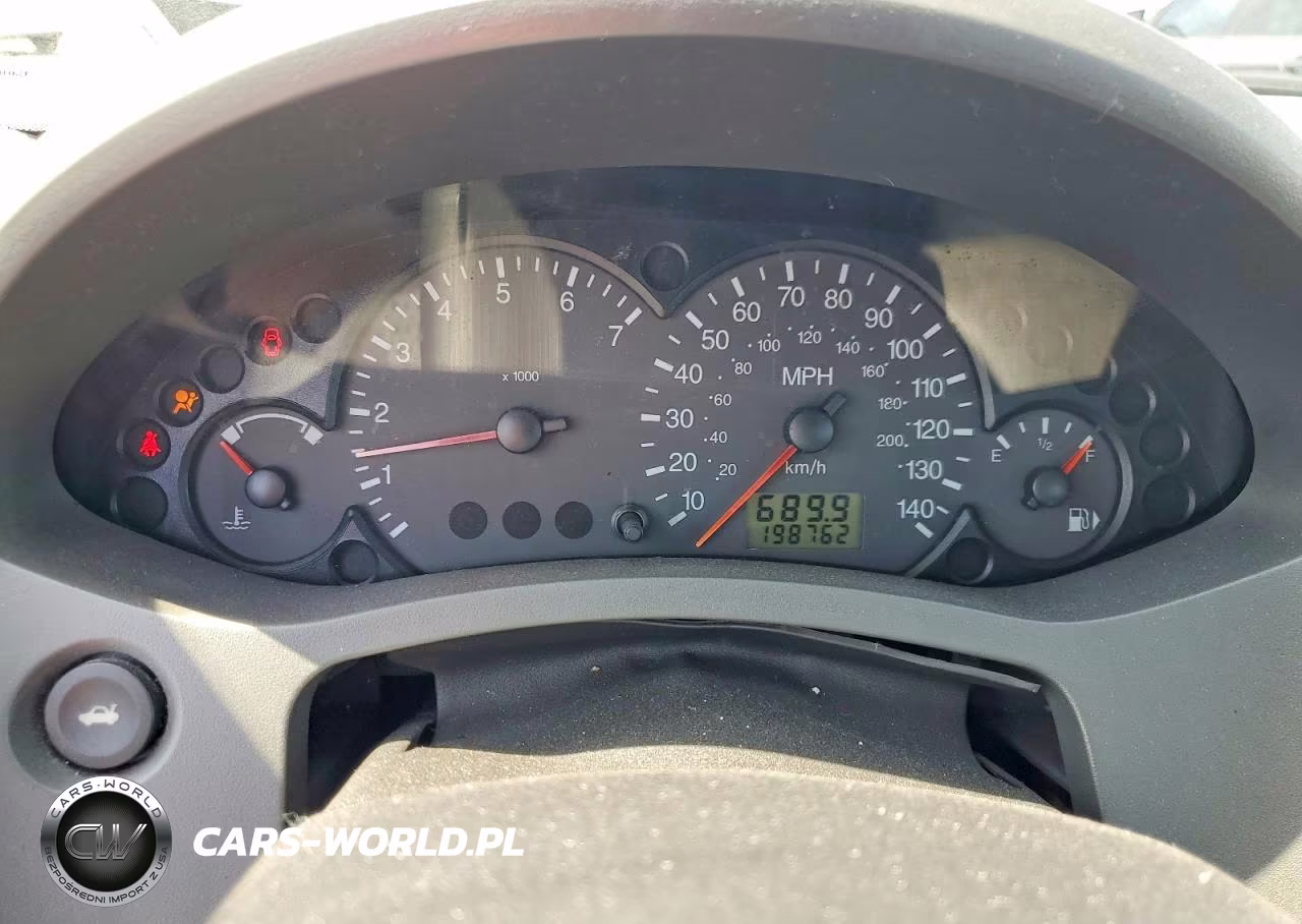 2005 Ford Focus Zx4 VIN:1FAFP34N15W126004 - 9