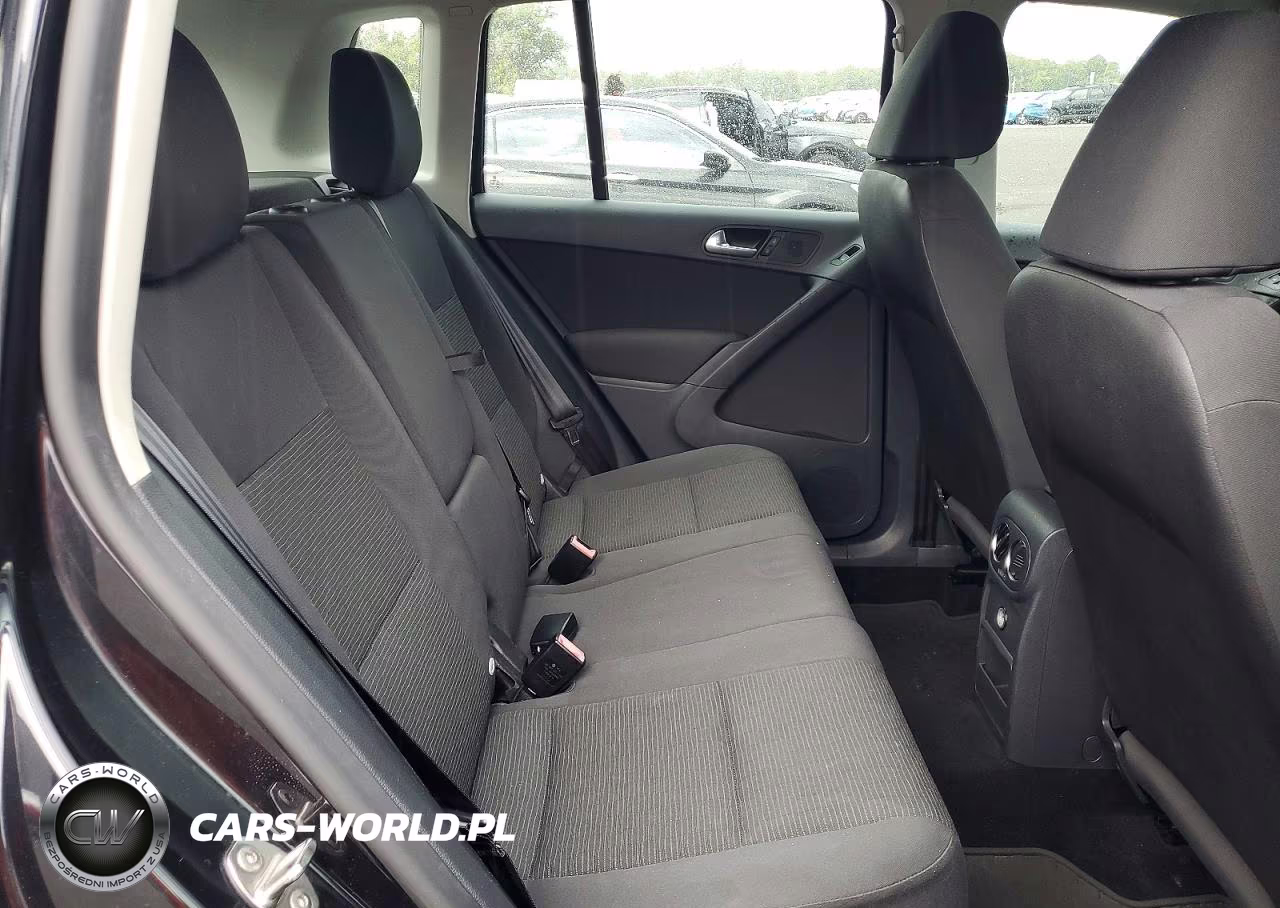 2013 Volkswagen Tiguan S VIN:WVGAV7AX4DW538502 - 11