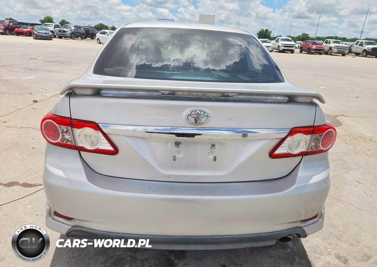 2013 Toyota Corolla S VIN:5YFBU4EE6DP144110 - 6