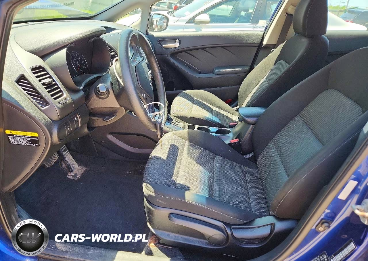 2018 Kia Forte Lx VIN:3KPFK4A73JE245844 - 7