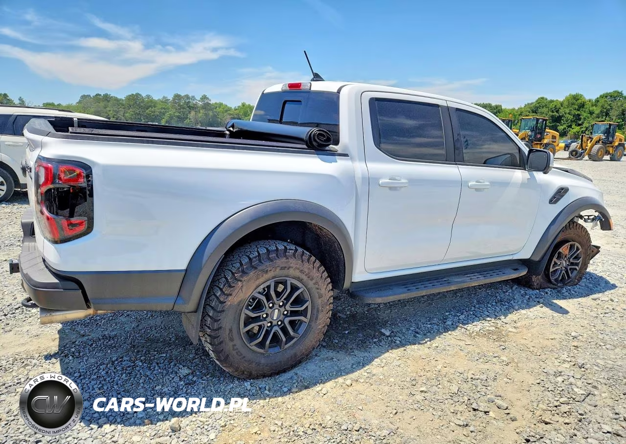 2025 Ford Ranger Raptor VIN:1FTER4LR9SLE75404 - 3