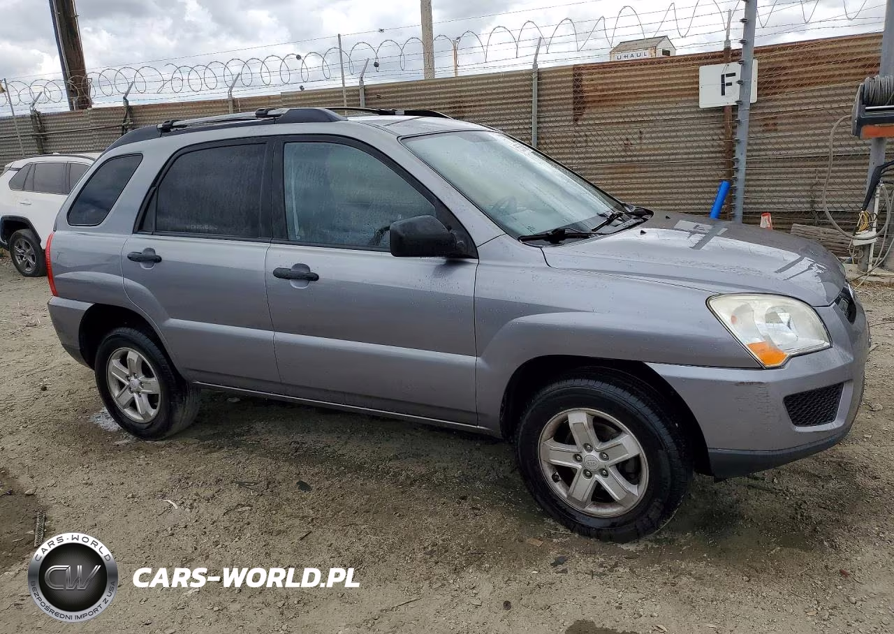 2009 Kia Sportage Lx VIN:KNDJF723897613703 - 4