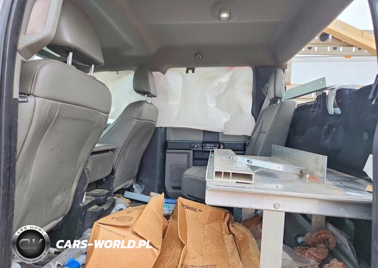 2018 Ford F350 Super Duty VIN:1FD8W3E66JEB84828 - 6