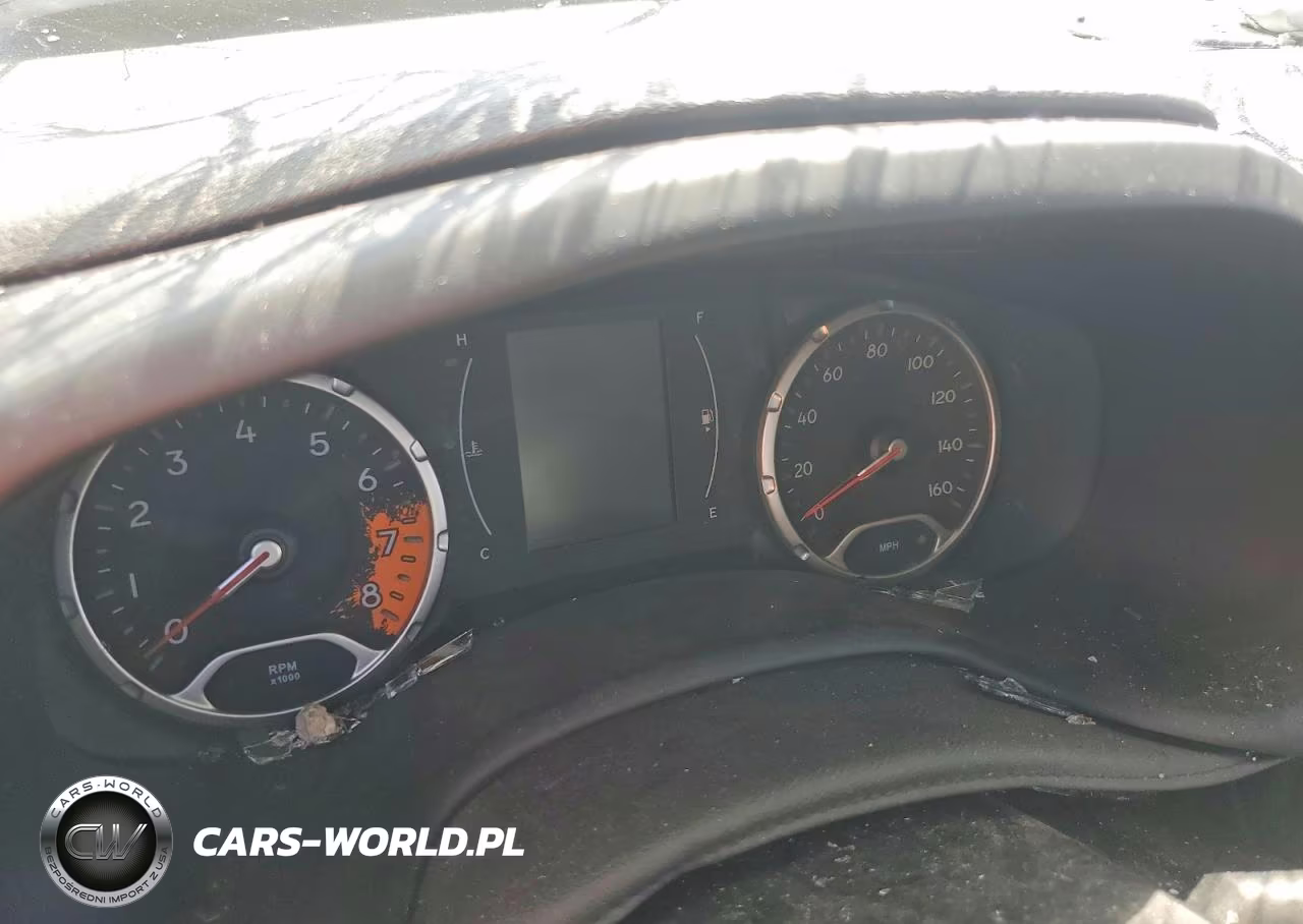 2017 Jeep Renegade Latitude VIN:ZACCJABB3HPF13201 - 9