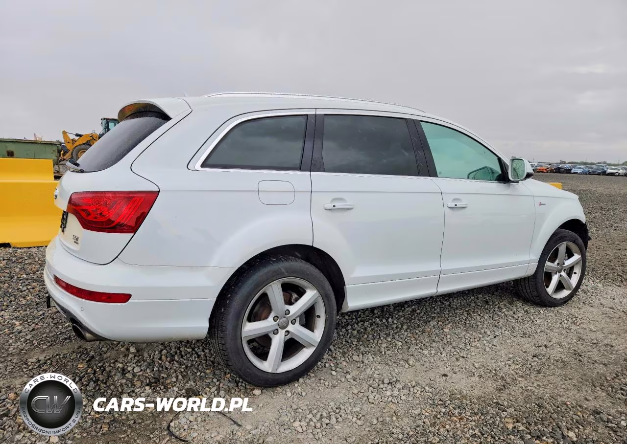 2014 Audi Q7 Prestige VIN:WA1DGAFE8ED015121 - 3