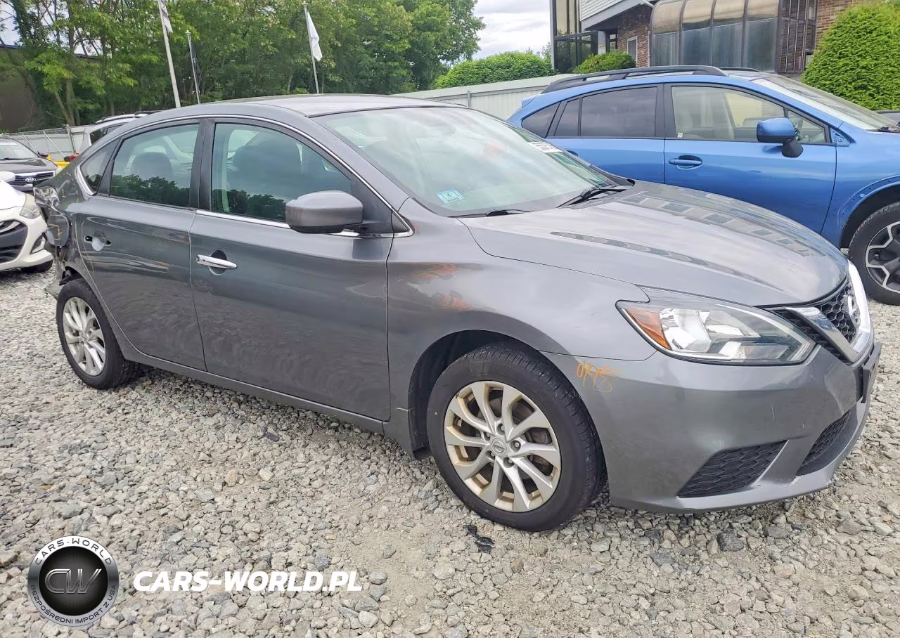 2018 Nissan Sentra Sv VIN:3N1AB7AP5JY337325 - 4