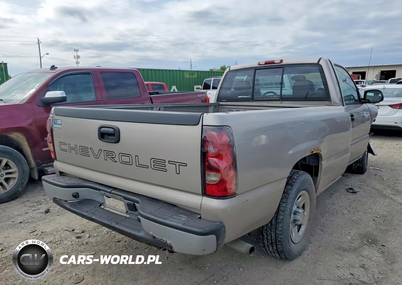 2004 Chevrolet Silverado C1500 VIN:1GCEC14V94E198580 - 3