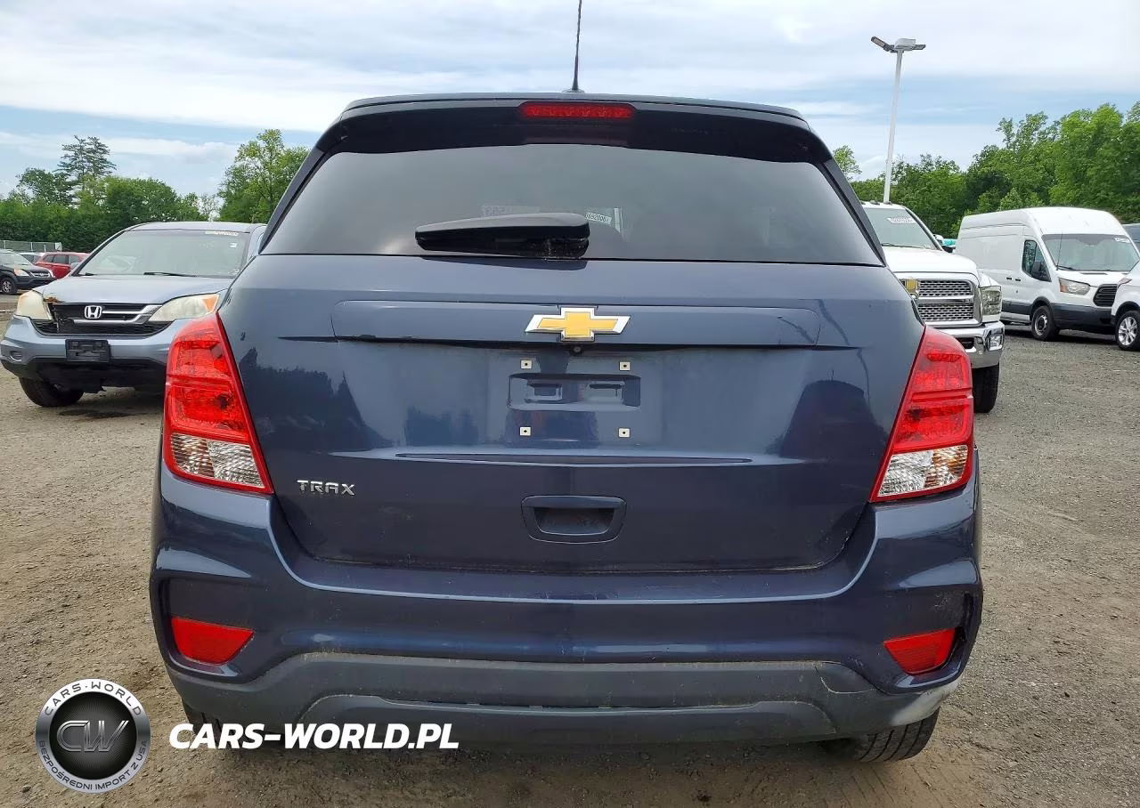 2019 Chevrolet Trax Ls VIN:3GNCJKSB8KL193760 - 6