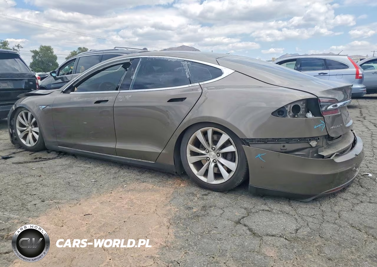 2016 Tesla Model S VIN:5YJSA1E20GF123881 - 2