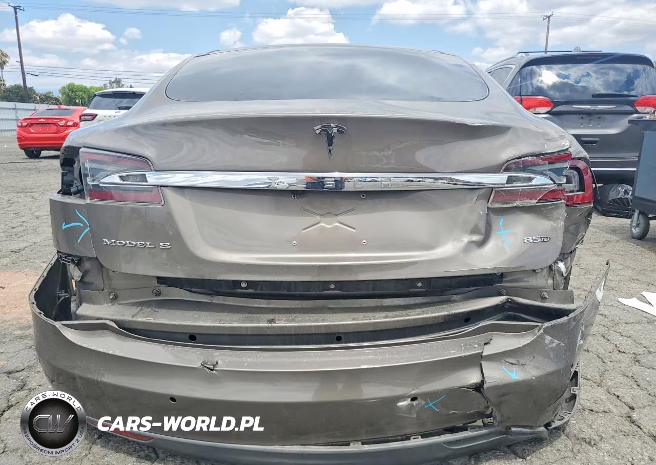 2016 Tesla Model S VIN:5YJSA1E20GF123881 - 6
