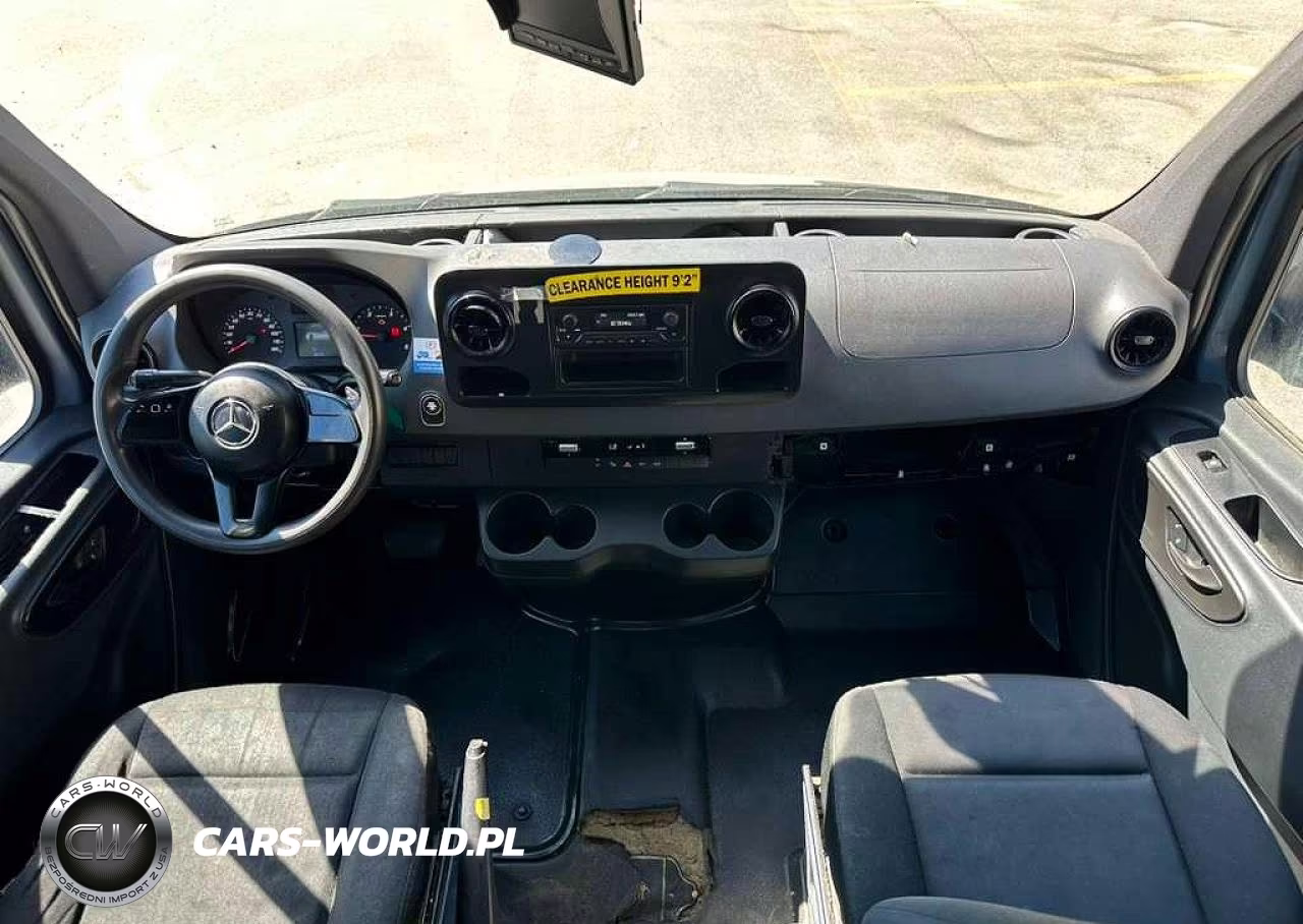 2019 Mercedes-Benz Sprinter 2500 VIN:WD4PF1CD1KP149485 - 8