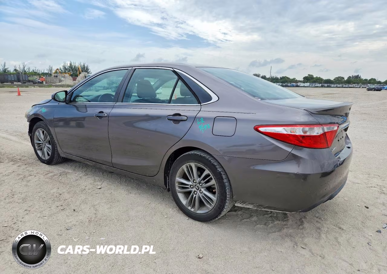 2015 Toyota Camry Se VIN:4T1BF1FK2FU016915 - 2