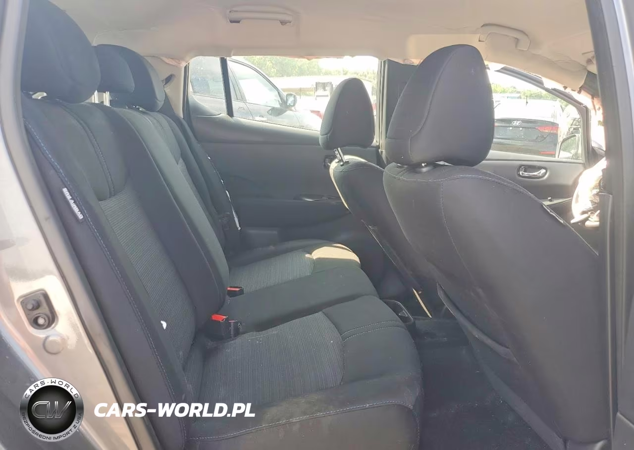 2025 Nissan Leaf S VIN:1N4AZ1BV7SC559464 - 10