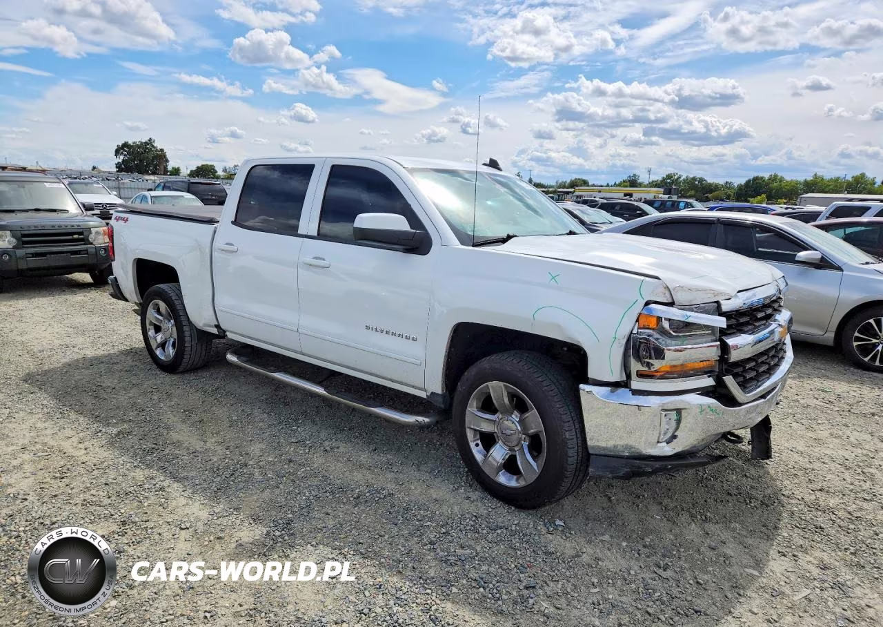 2018 Chevrolet Silverado K1500 Lt VIN:3GCUKRER8JG233158 - 4