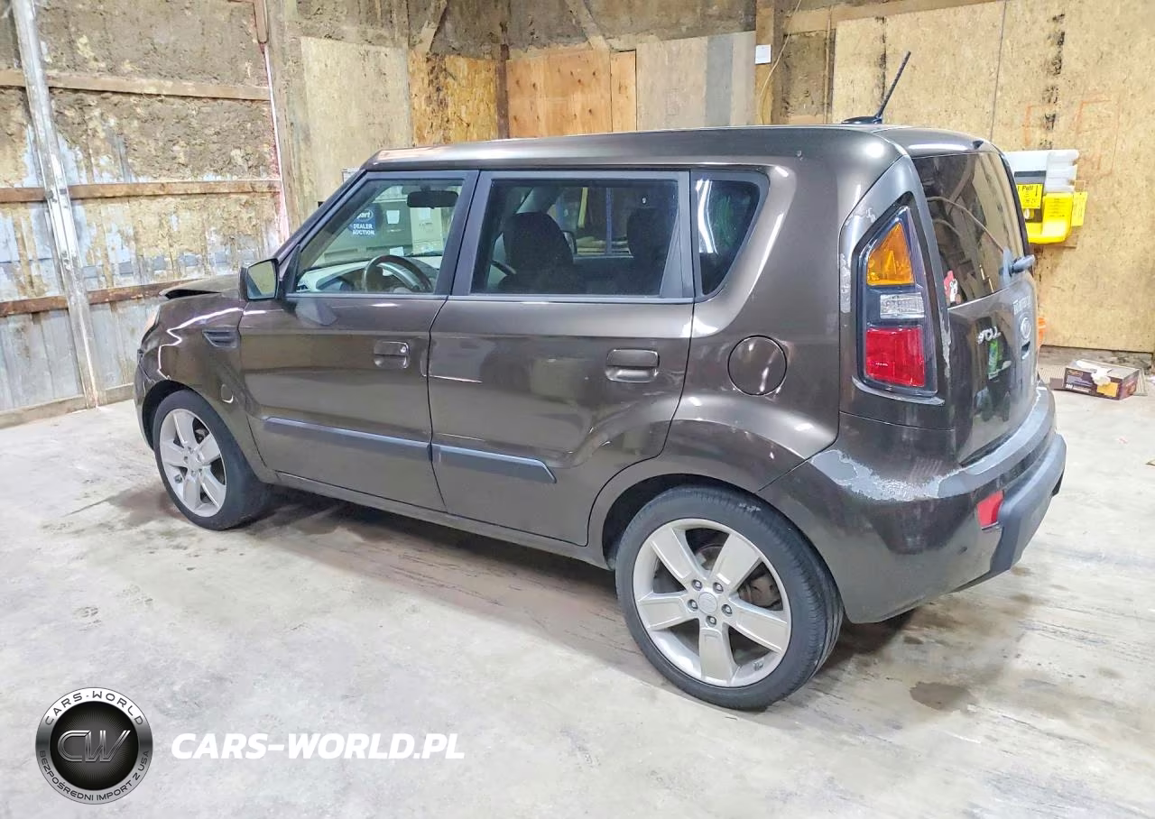 2010 Kia Soul + VIN:KNDJT2A24A7073954 - 2