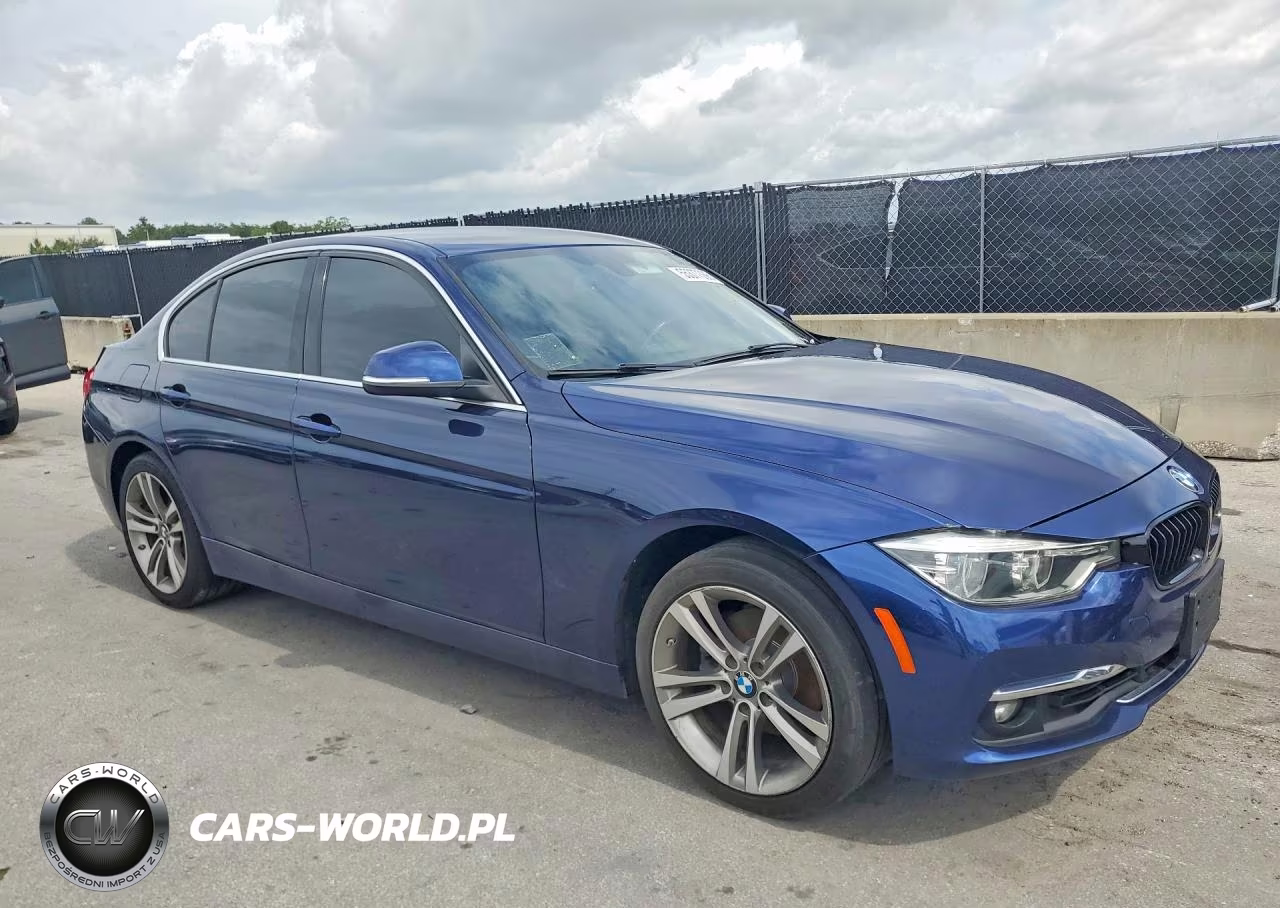 2018 BMW 330 I VIN:WBA8B9C55JEE81053 - 4