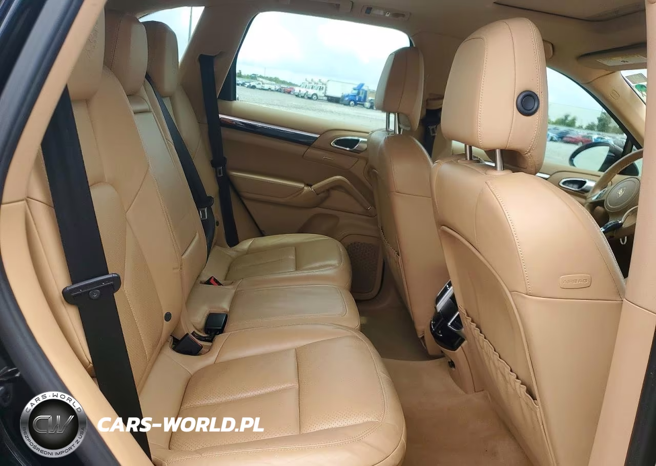 2014 Porsche Cayenne VIN:WP1AA2A29ELA07305 - 10