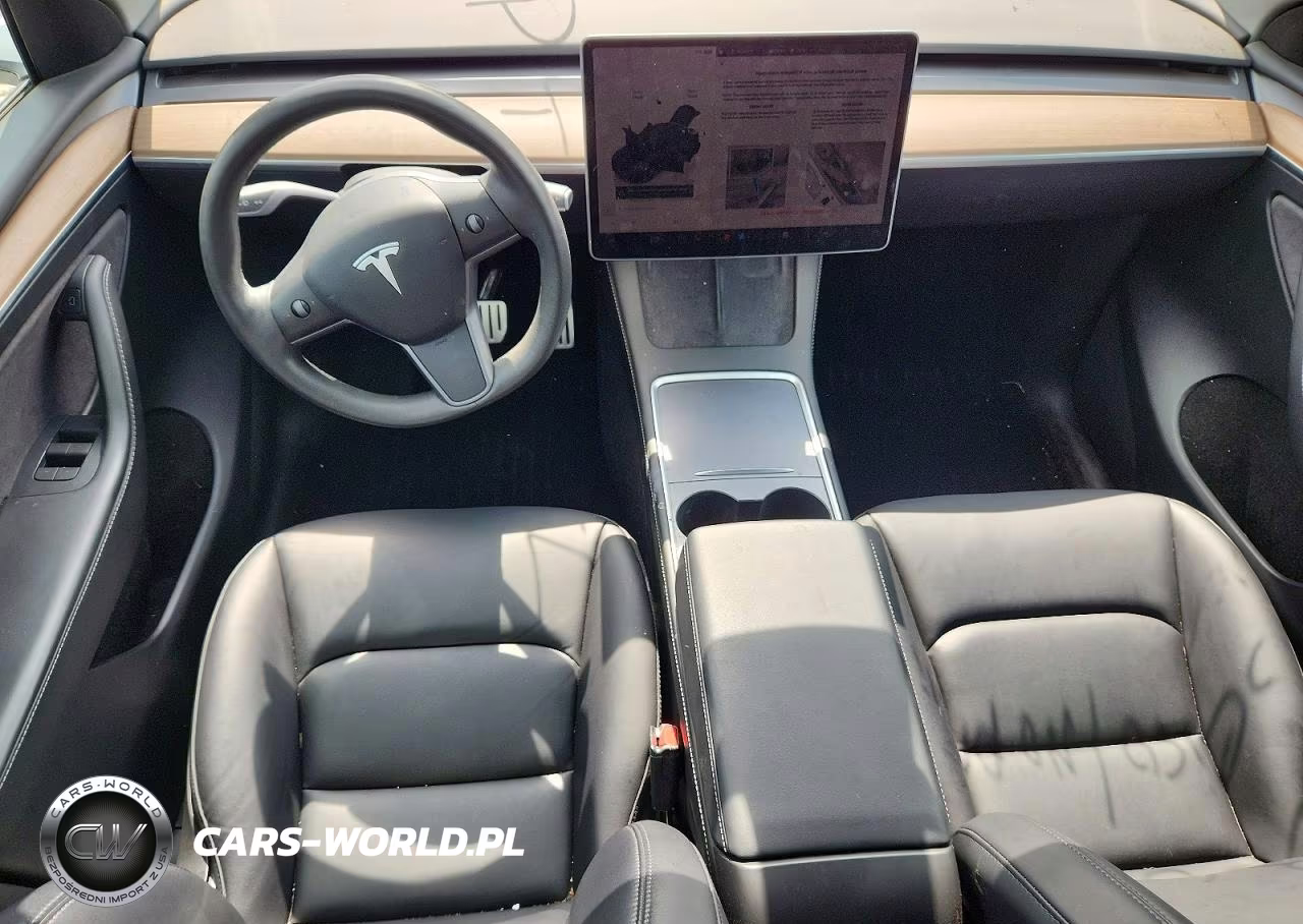 2023 Tesla Model Y VIN:7SAYGDEF8PF753471 - 8