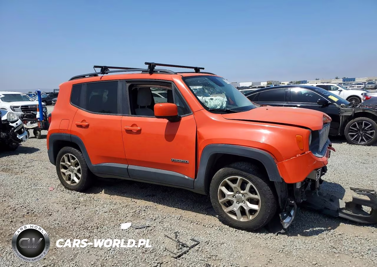 2015 Jeep Renegade Latitude VIN:ZACCJBBT3FPB17670 - 4
