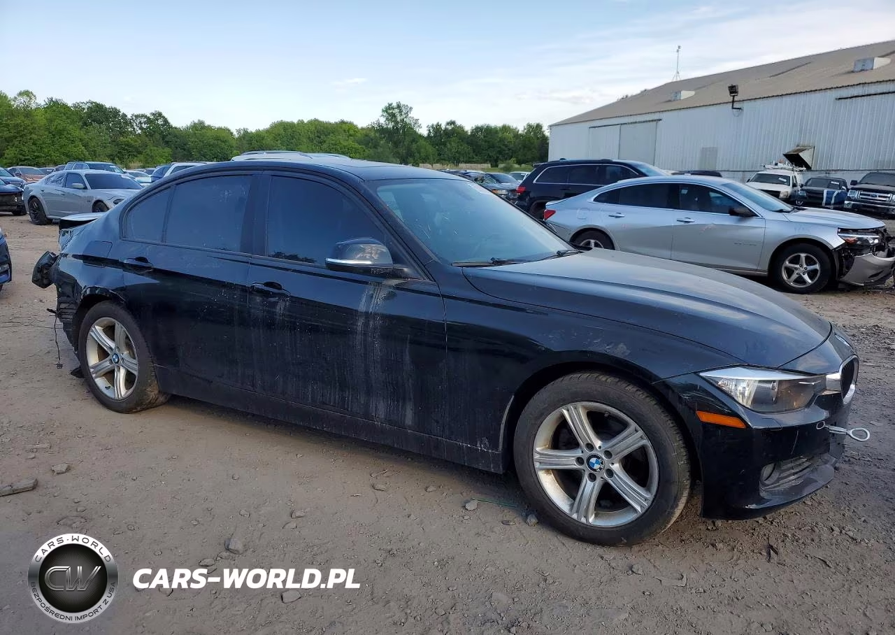 2013 BMW 328I xDrive VIN:WBA3B5G5XDNS02873 - 4