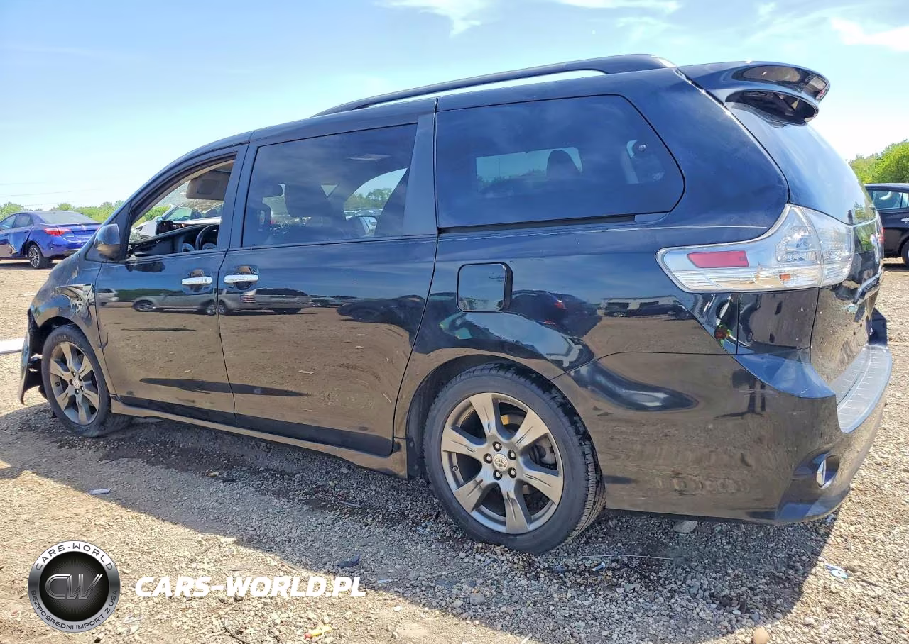 2015 Toyota Sienna Sport VIN:5TDXK3DC0FS597879 - 2