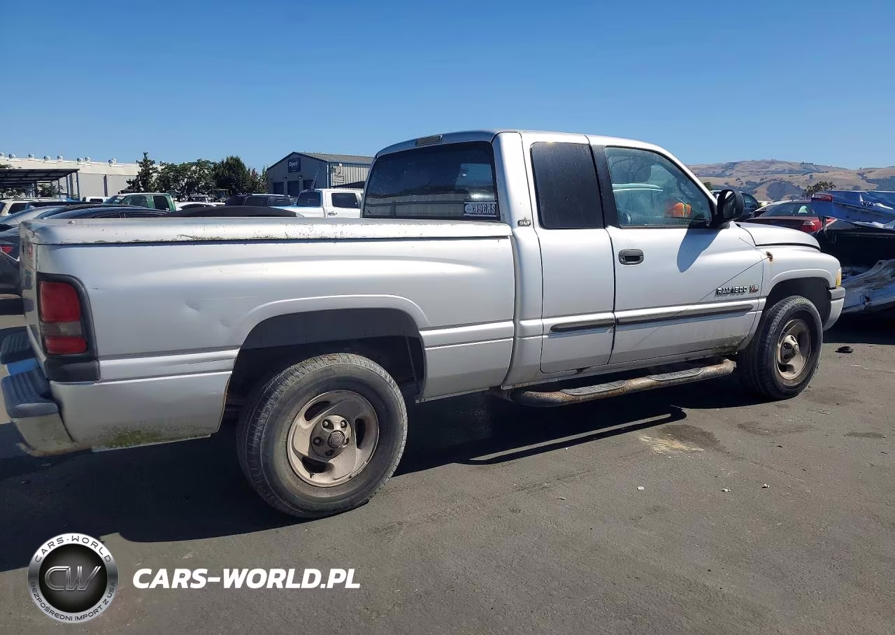 2001 Dodge Ram 1500 VIN:3B7HC13Y51G802381 - 3