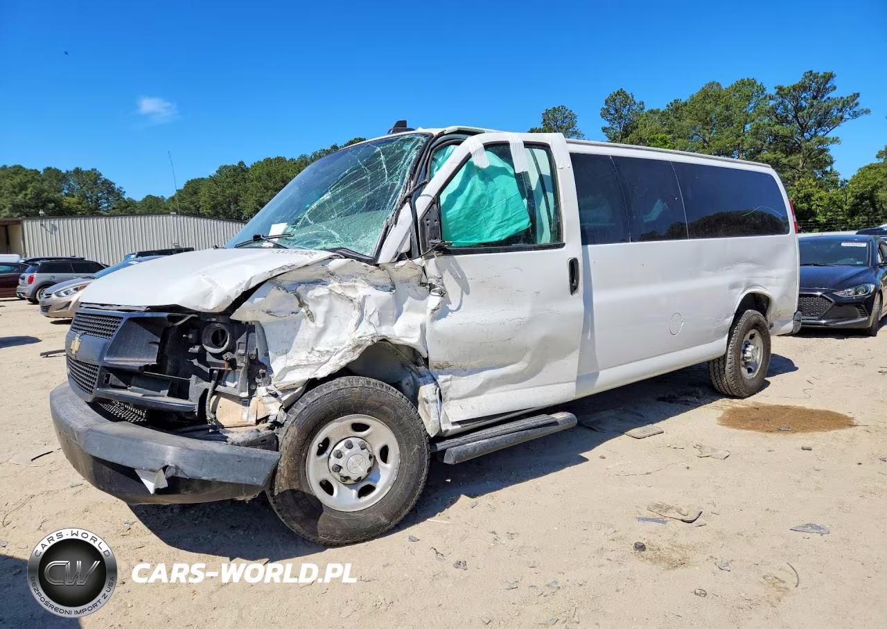2016 Chevrolet Express G3500 Ls – zdjęcie 1 z 12