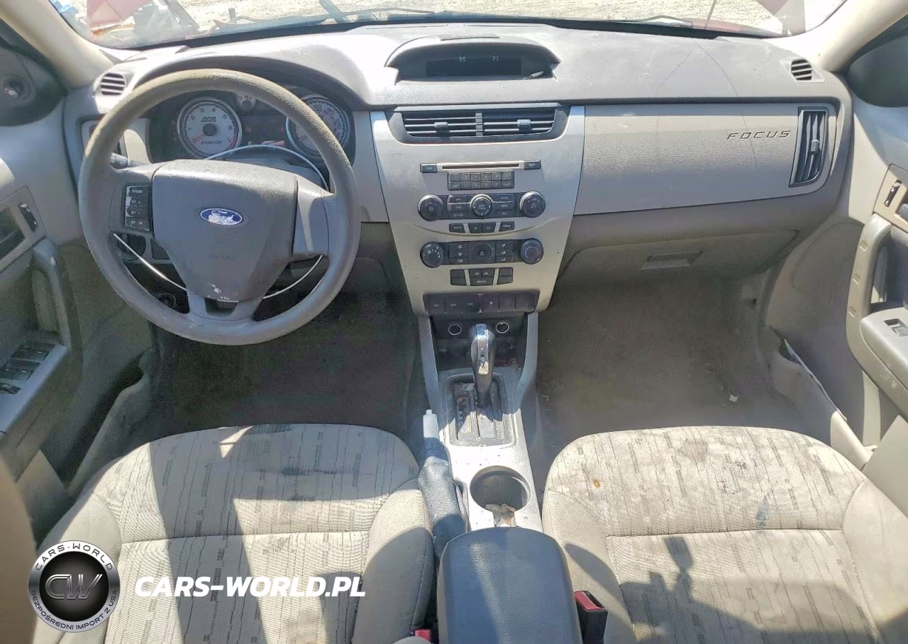 2010 Ford Focus Se VIN:1FAHP3FN1AW207245 - 8
