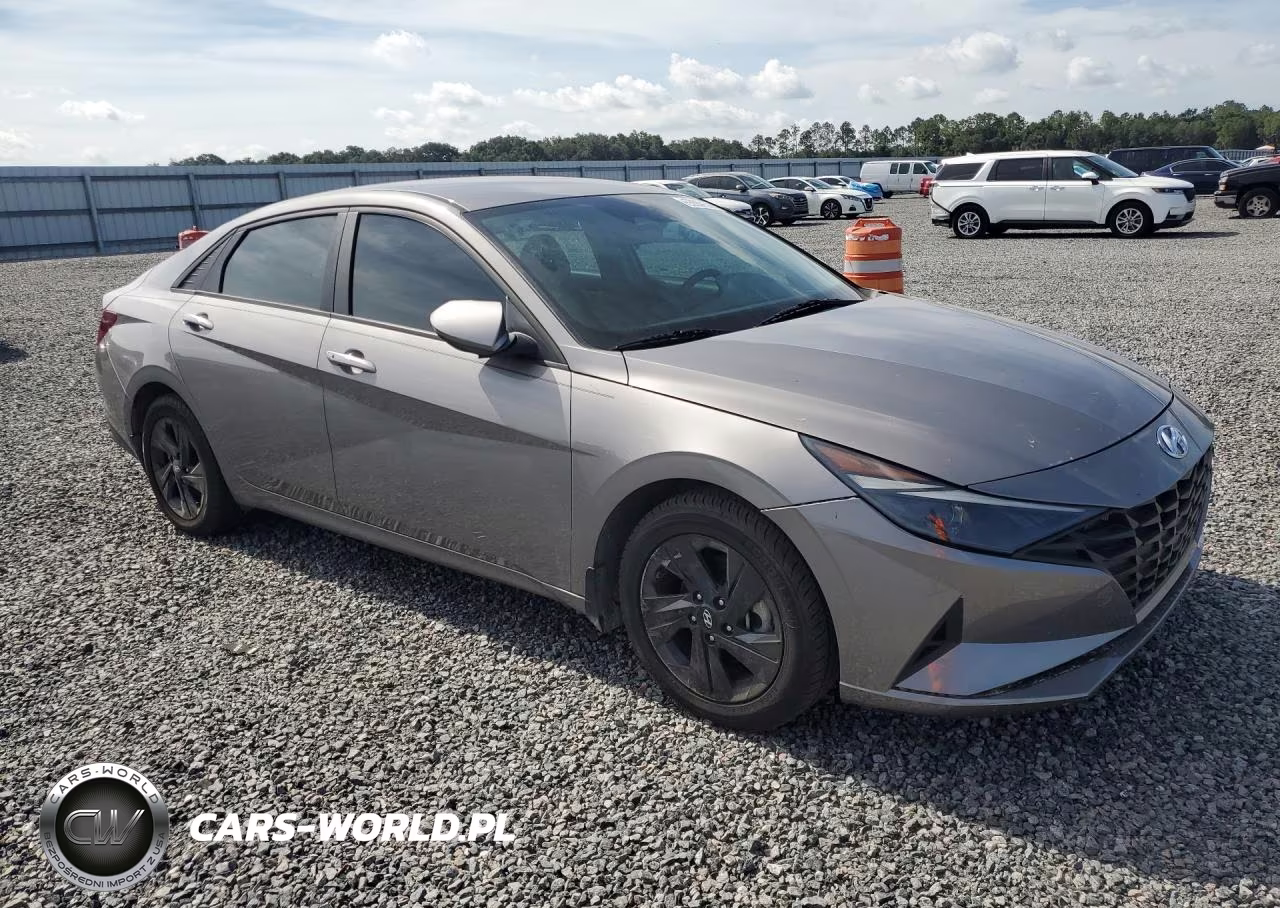 2023 Hyundai Elantra Sel VIN:KMHLM4AG6PU552413 - 4