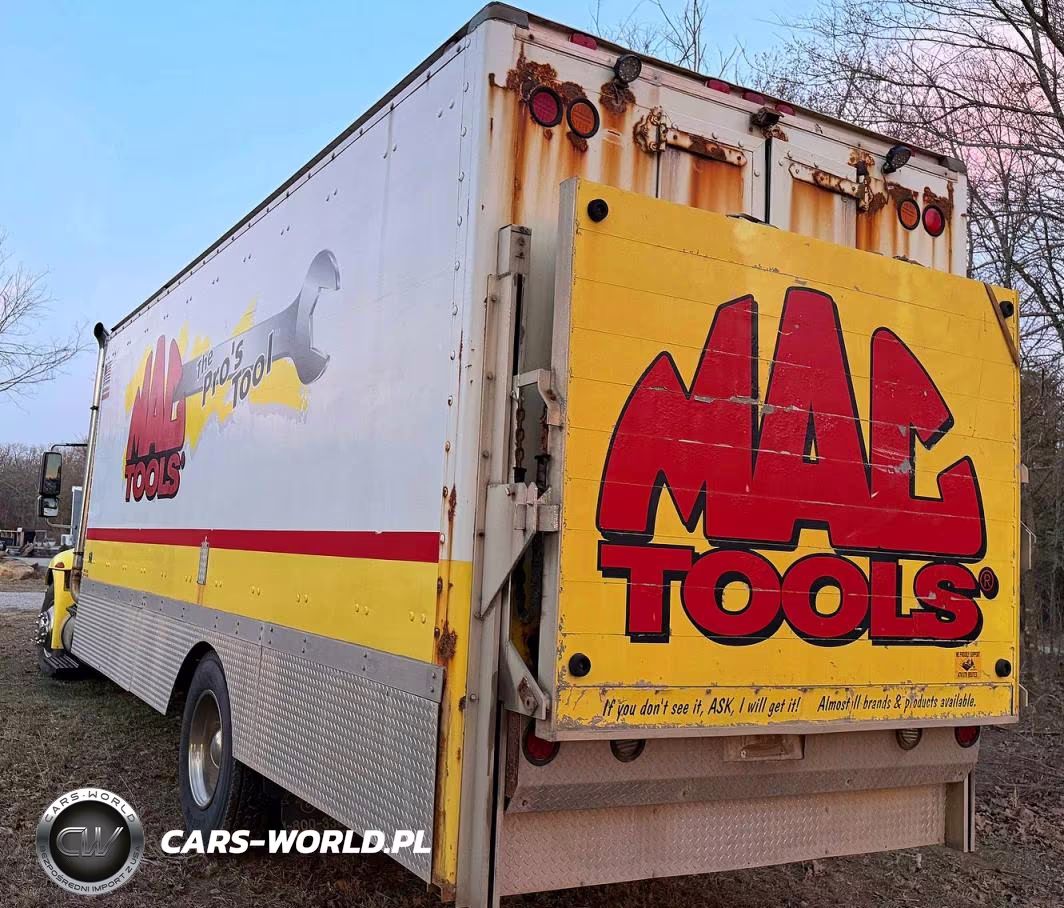 2002 Intl 4000 - Trucks Box Truck VIN:1HTMMAAL22H531616 - 3