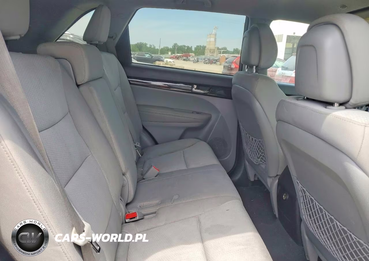 2012 Kia Sorento Lx VIN:5XYKTDA62CG231782 - 11