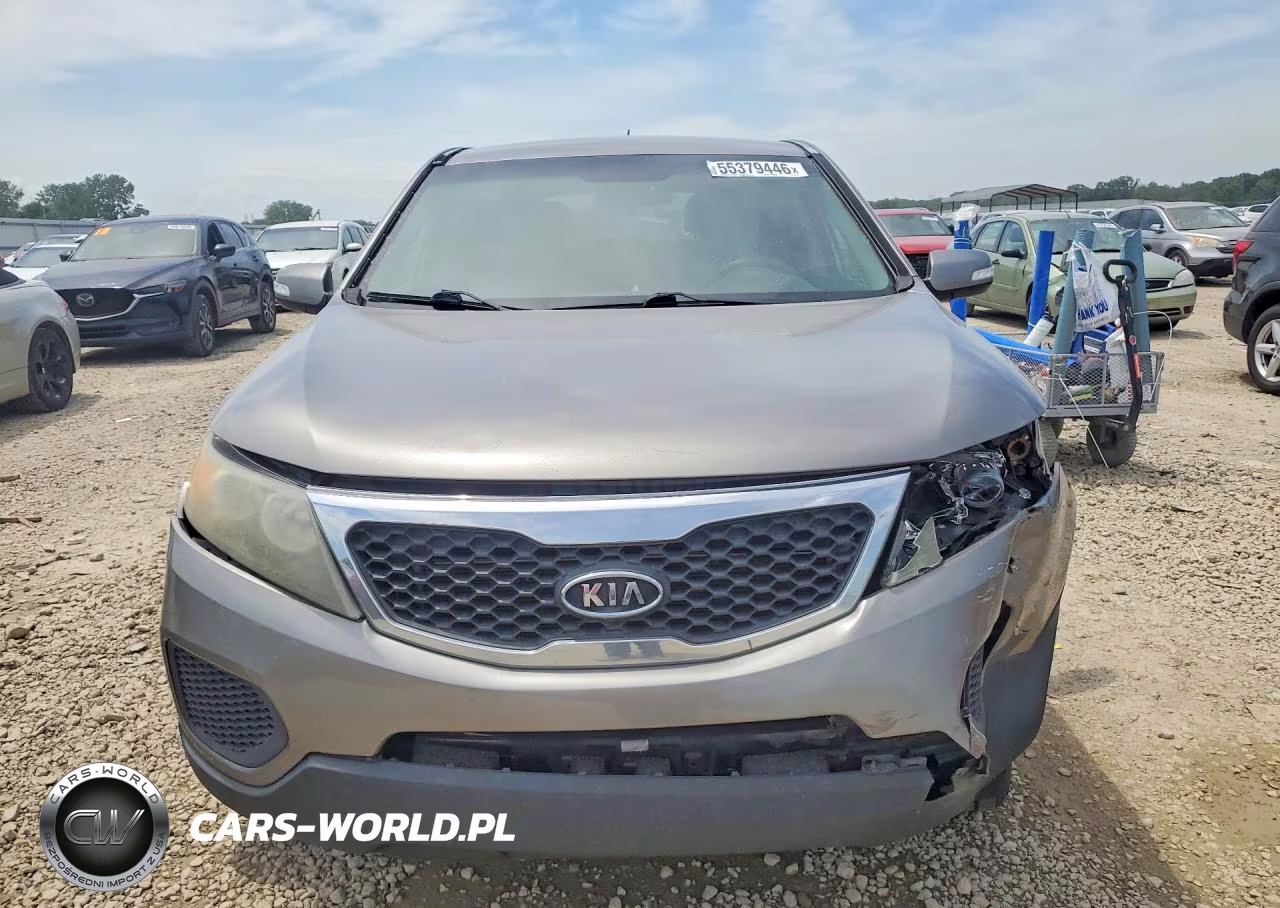 2012 Kia Sorento Lx VIN:5XYKTDA62CG231782 - 5