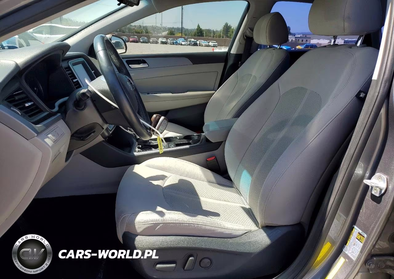 2019 Hyundai Sonata Sel VIN:5NPE34AF4KH747002 - 7