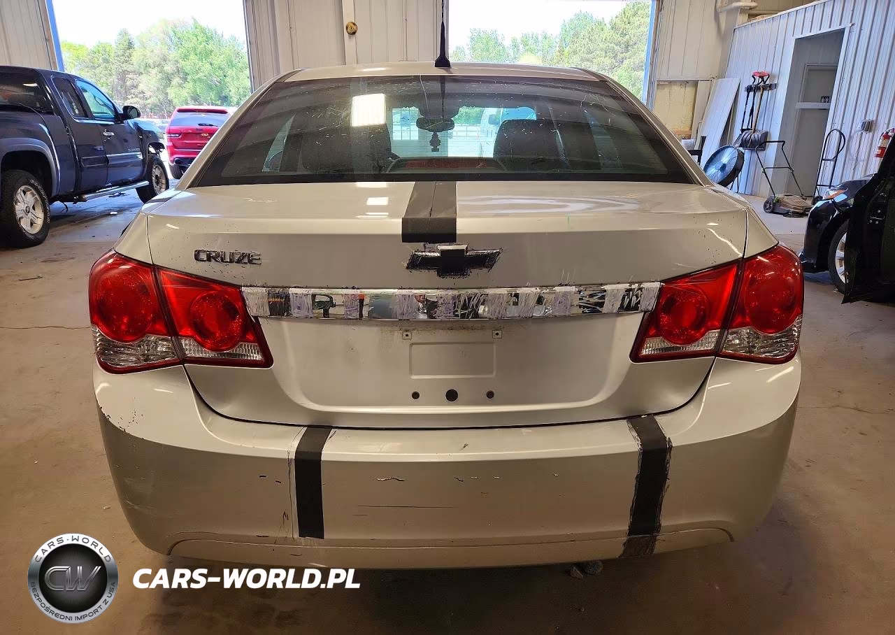 2013 Chevrolet Cruze Ls VIN:1G1PA5SH3D7316445 - 6