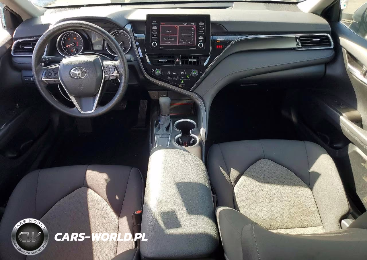 2024 Toyota Camry Le VIN:4T1C11AK2RU886677 - 8