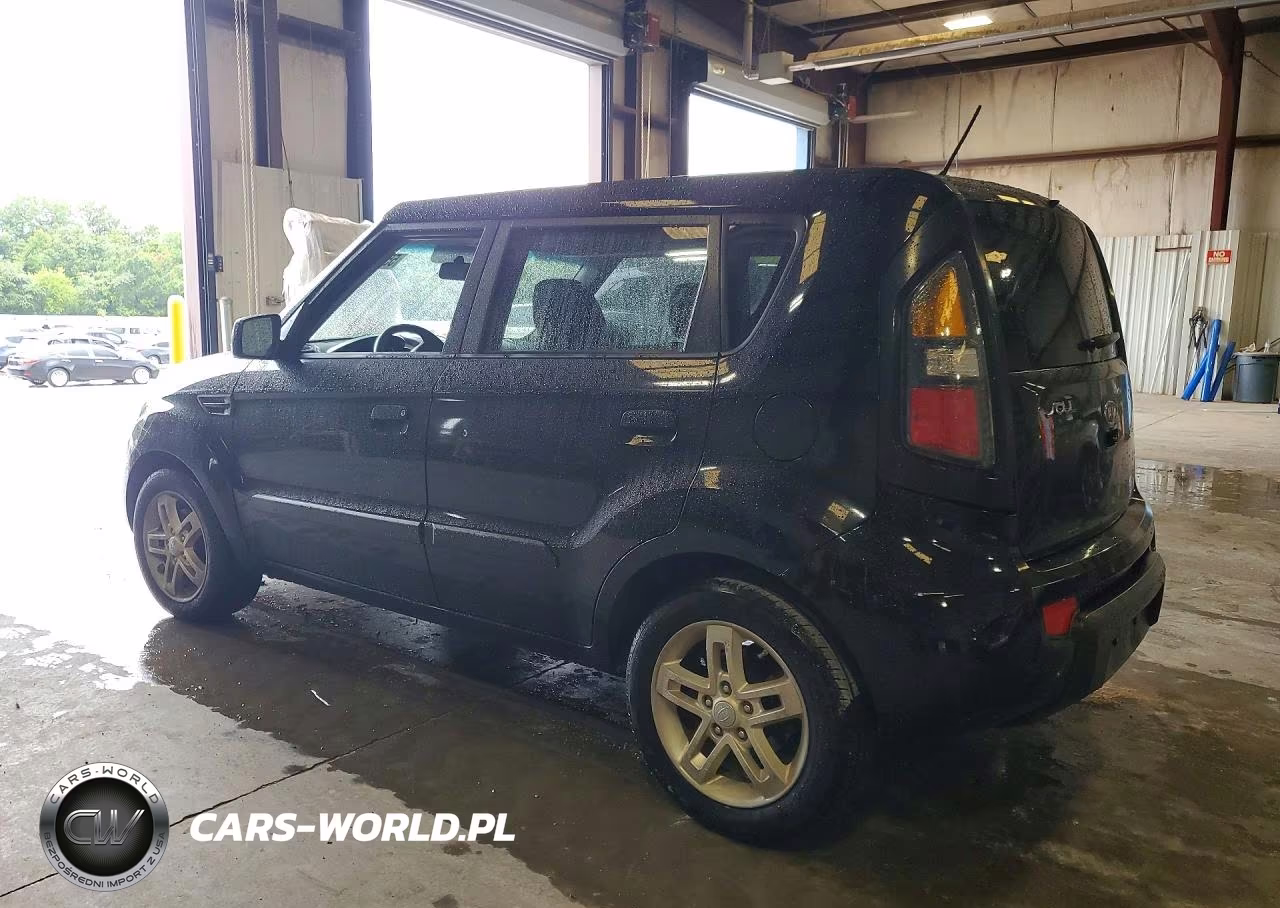 2010 Kia Soul + VIN:KNDJT2A26A7188524 - 2