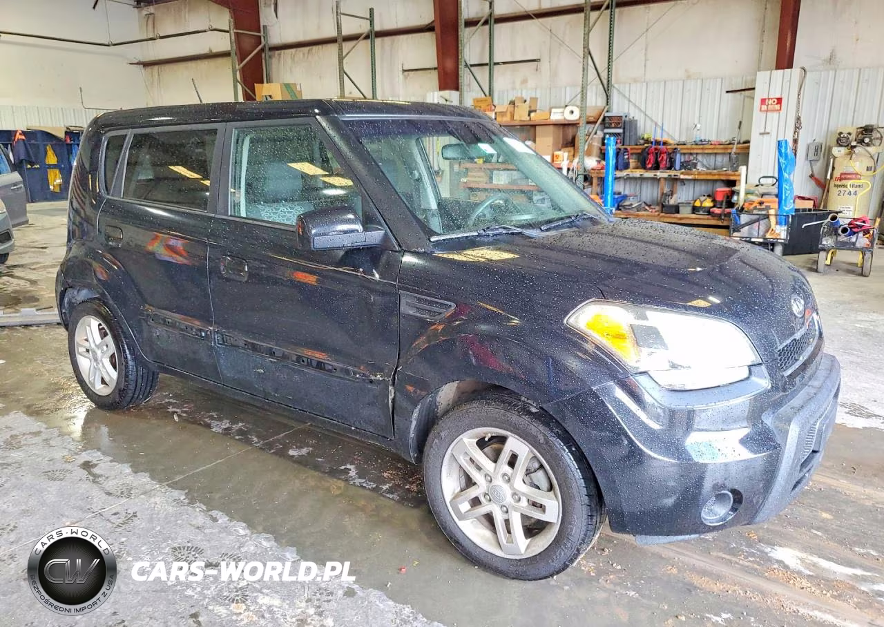 2010 Kia Soul + VIN:KNDJT2A26A7188524 - 4