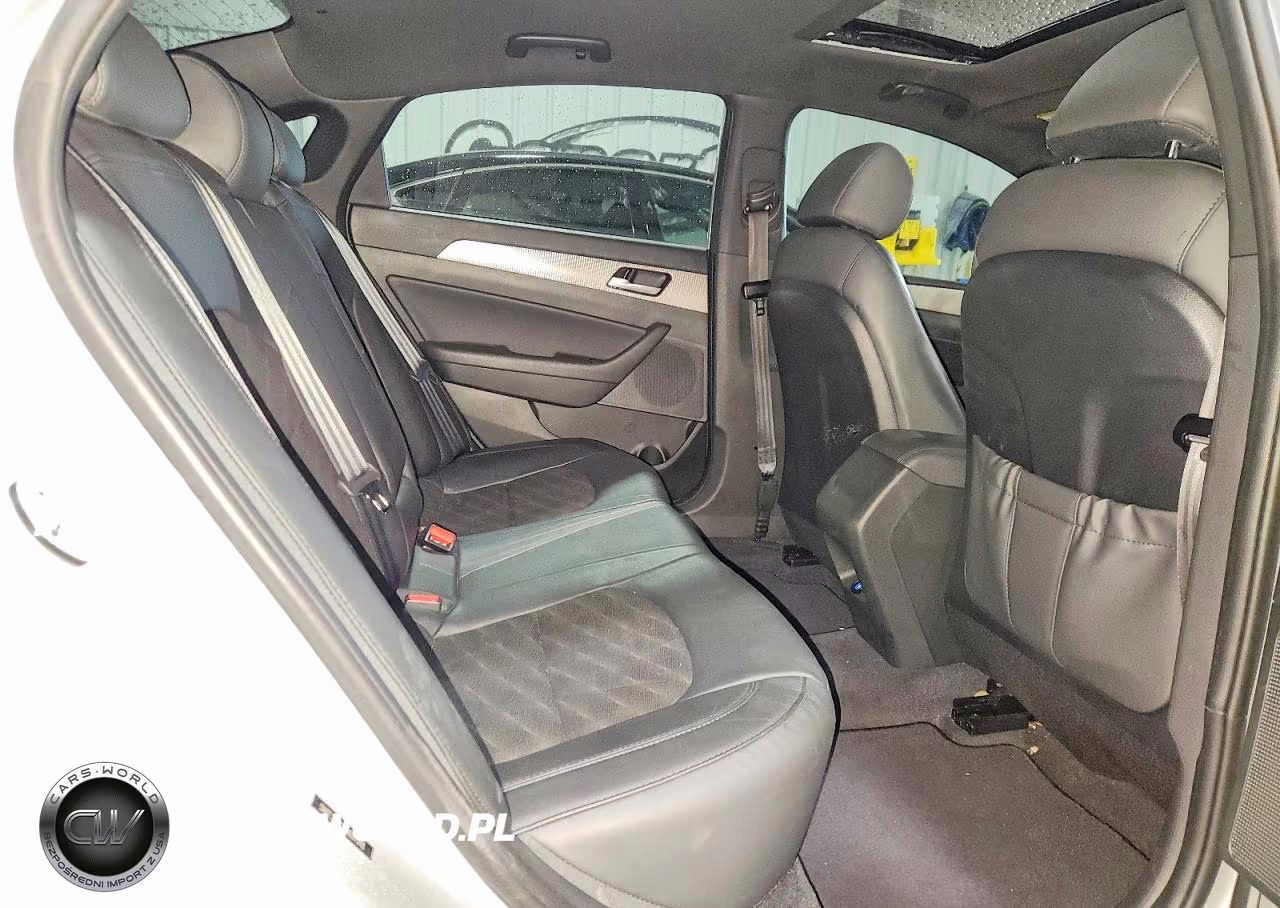 2018 Hyundai Sonata Sport VIN:5NPE34AF7JH697548 - 10