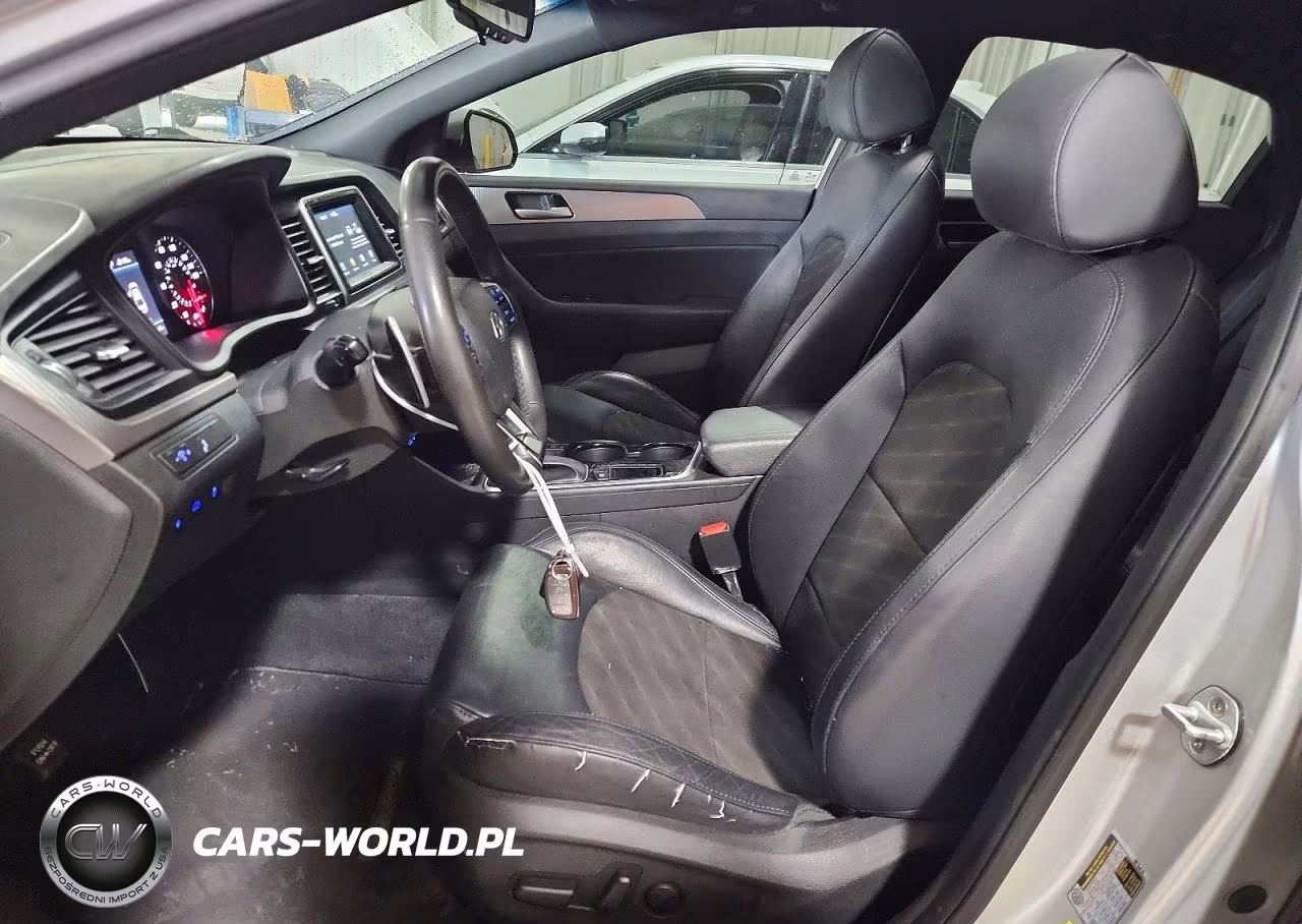 2018 Hyundai Sonata Sport VIN:5NPE34AF7JH697548 - 7