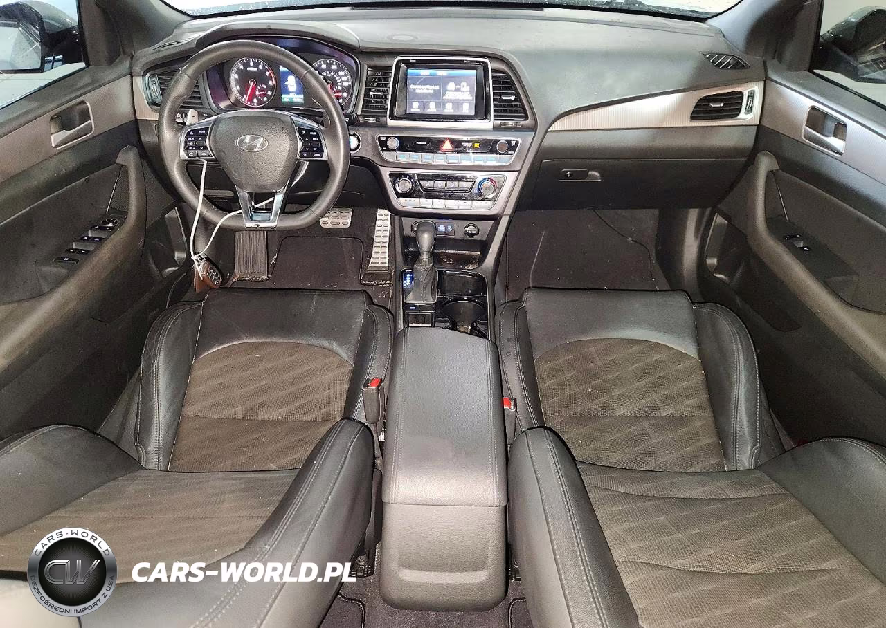 2018 Hyundai Sonata Sport VIN:5NPE34AF7JH697548 - 8