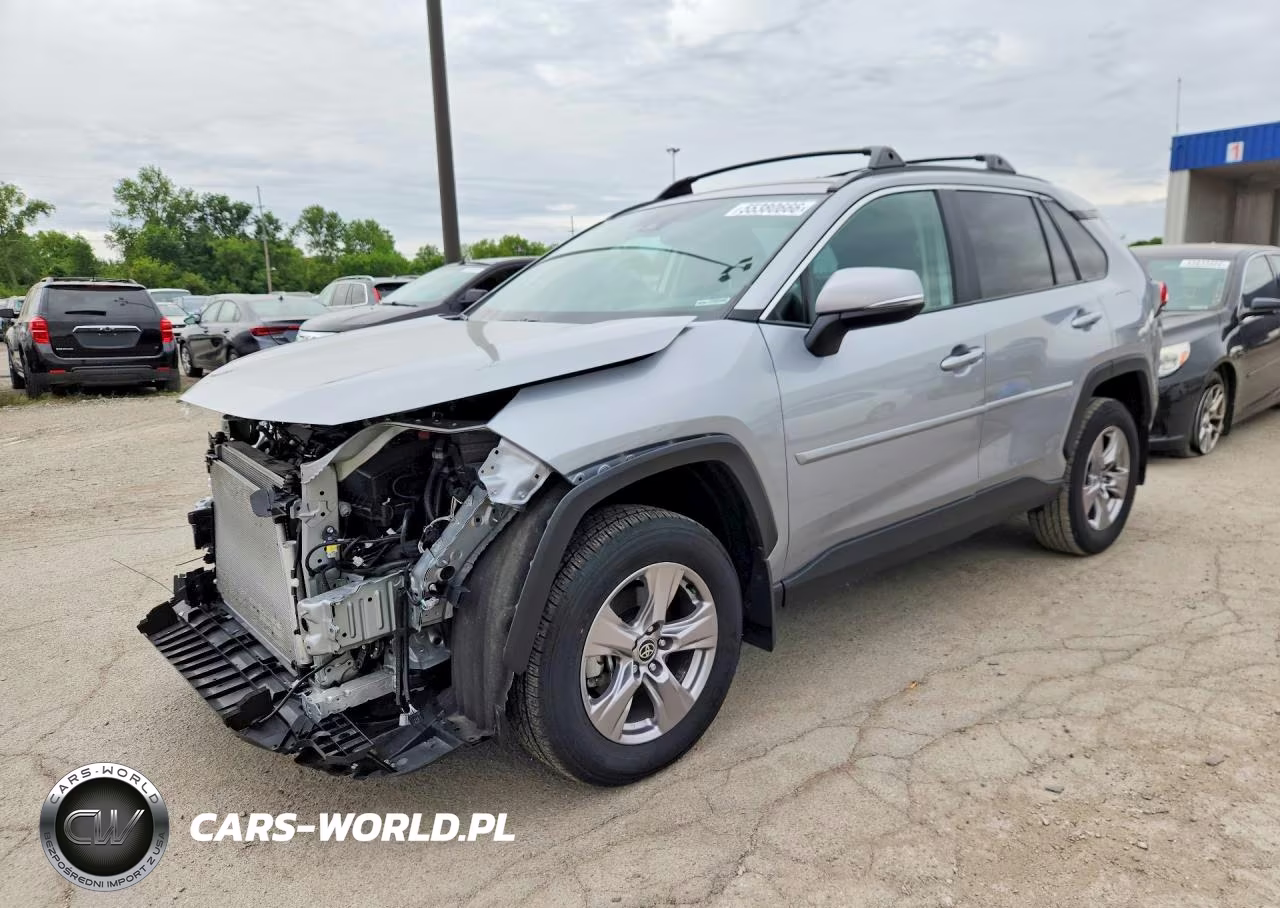 2024 Toyota Rav4 Xle – zdjęcie 1 z 13
