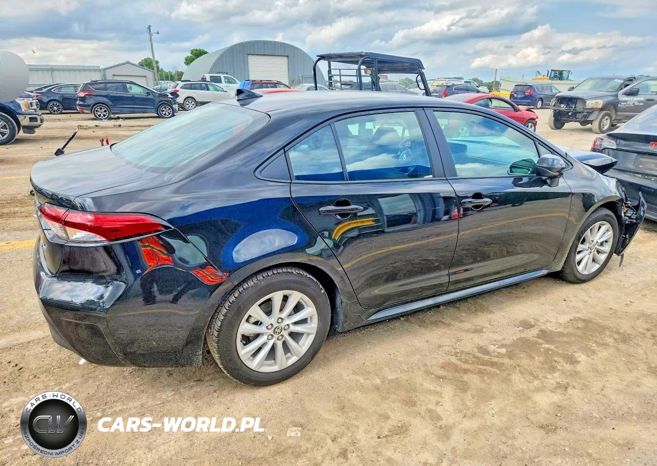 2026 Toyota Corolla Le VIN:5YFB4MDEXTP450310 - 3