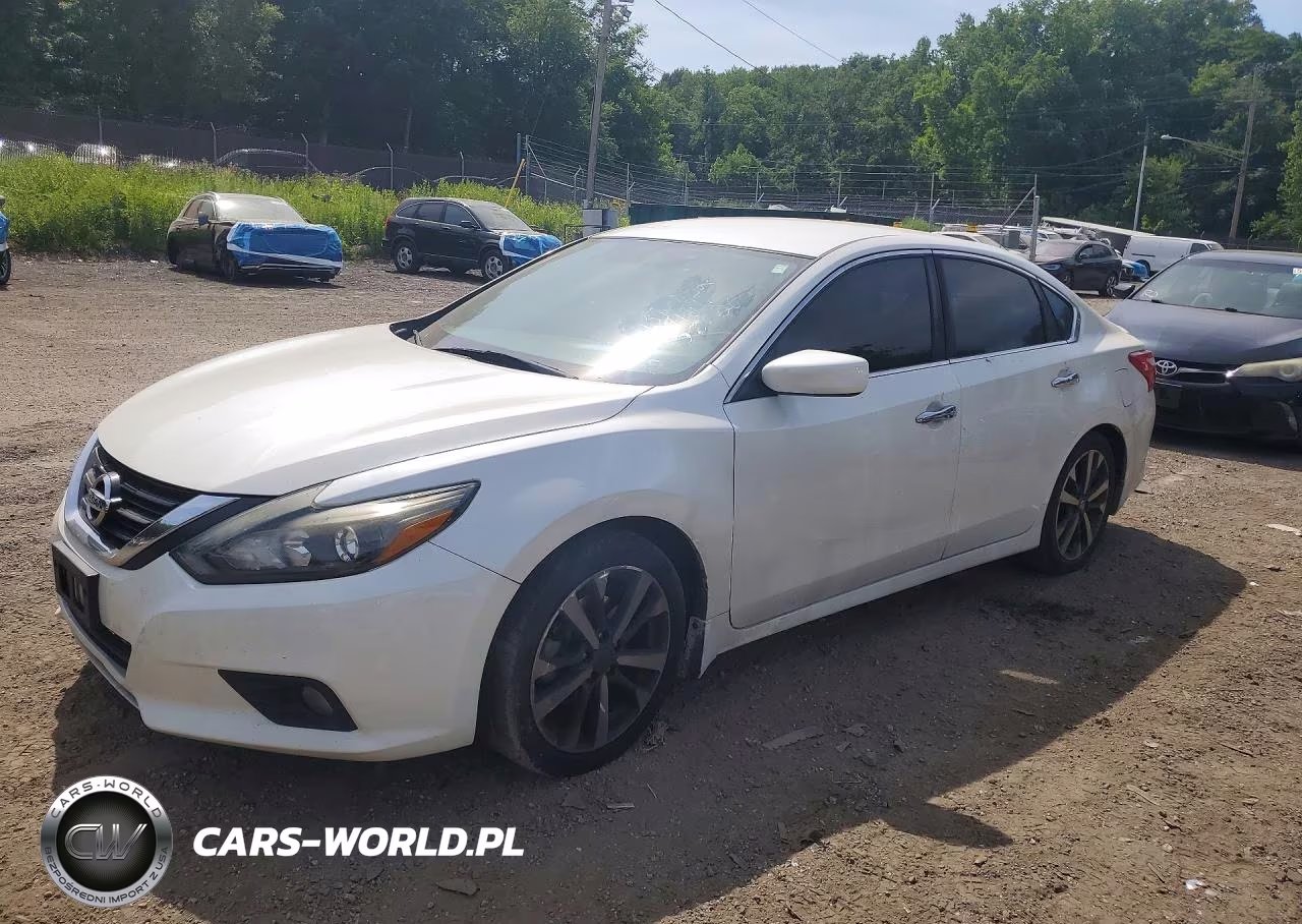 2016 Nissan Altima 2.5 Sr – zdjęcie 1 z 12