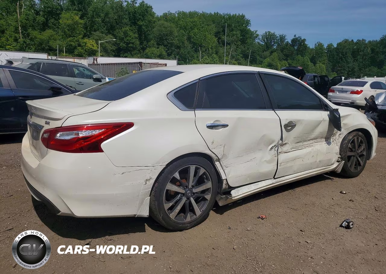 2016 Nissan Altima 2.5 Sr VIN:1N4AL3AP3GC176600 - 3